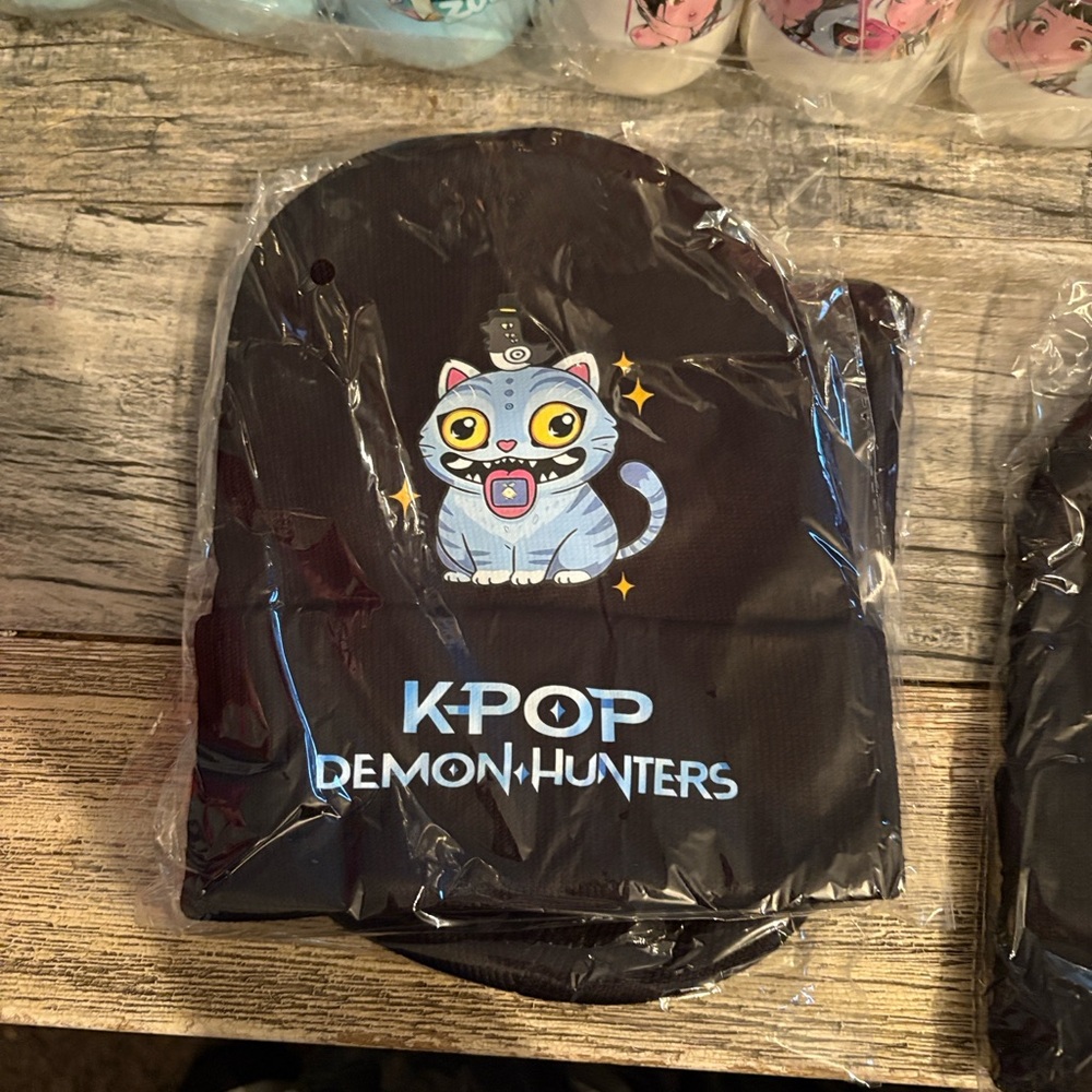 K-pop demon hunters blue cat  Kids Beanie